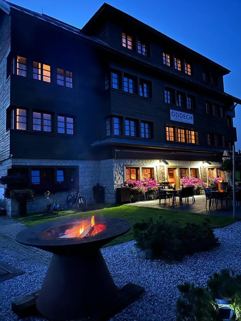 Hotel Oddech Пец-под-Снежкой Экстерьер фото